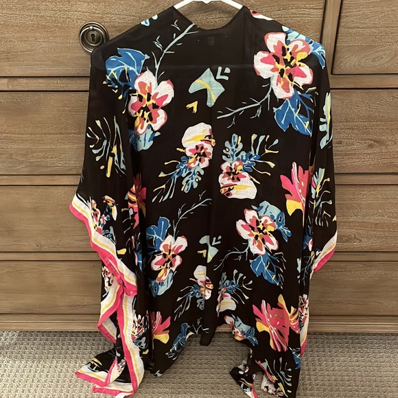 Kimono Swim Cover Up, One Size fits All - Picture 3 of 3